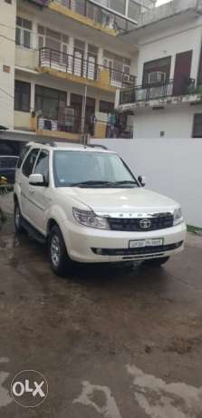 Tata Safari Storme 2.2 Ex 4x, Diesel