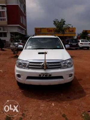 Toyota Fortuner 3.0 4x4 Mt, , Diesel