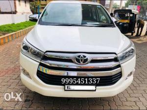 Toyota Innova Crysta 2.4 V, , Diesel