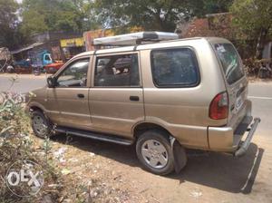 Chevrolet Tavera diesel  Kms  year