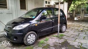 Hyundai i10 AT Maintained in Excellent and Pristine
