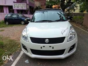 Maruti Suzuki Swift Vxi, , Petrol