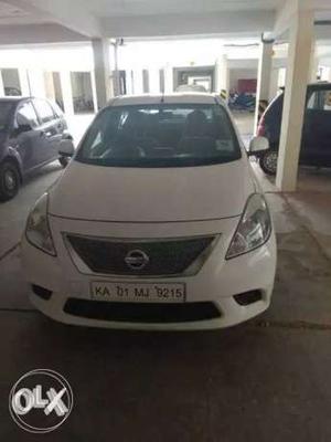  Nissan Sunny petrol  Kms