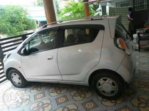 Chevrolet Beat LT diesel -  year - Metallic silver - Top