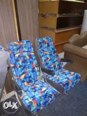 Bus ki seats