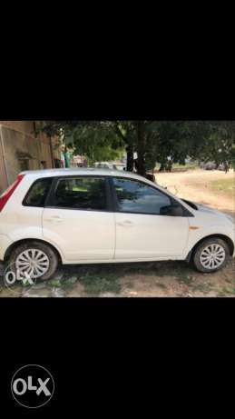  Ford Figo diesel  Kms