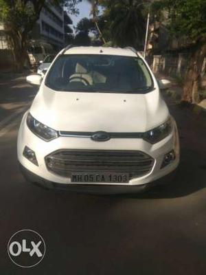 Sell personal EcoSport fully loaded car top model first