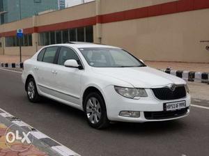 Skoda Superb Elegance 1.8 Tsi At, , Petrol