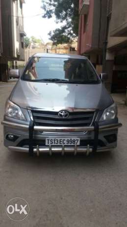 Toyota Innova 2.5 E Ms 8 Str Bs-iv, , Diesel