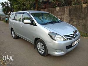 Toyota Innova 2.5 G4 8 Str, , Diesel