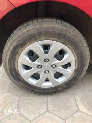 Hyundai Elite I20 Tyres with Rim and wheel caps available