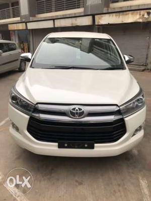  Toyota Innova diesel  Kms