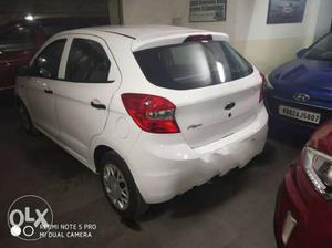  Ford Figo petrol  Kms