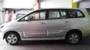 Innova 2.5 V Bsiii