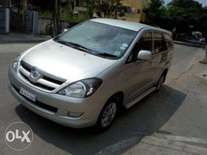 Toyota Innova 2.5 G4 8 Str, , Diesel