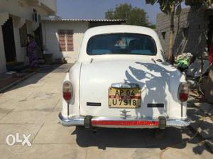  Hindustan Motors Ambassador diesel  Kms