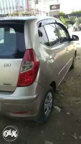 Hyundai I10 cng  Kms  year