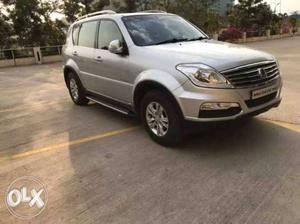  Ssangyong-Rexton, diesel  Kms. Paper is