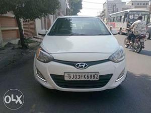 Hyundai I20 Asta , Cng