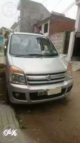  Maruti WagonRDuo petrol, LPG  Kms full mantened