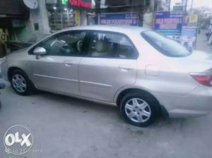  Honda City Zx cng  Kms