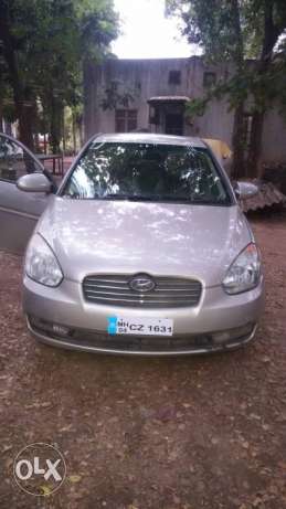  Hyundai Verna petrol  Kms