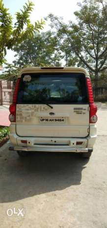 Scorpio Mahindra good condition first owner