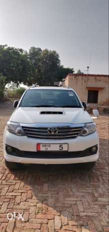  Toyota Fortuner diesel  Kms