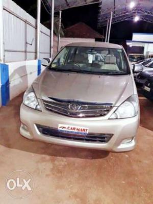 Toyota Innova 2.0 V, , Diesel