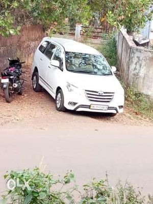  Toyota Innova diesel  Kms