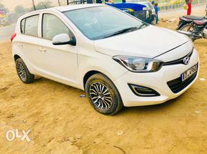  Hyundai I20 diesel  Kms with new alloy wheels