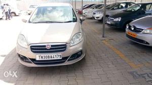 Fiat Linea Emotion 1.4 L T-jet Petrol, , Petrol