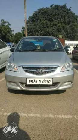  Honda City Zx petrol  Kms