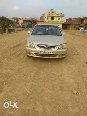  Hyundai Accent cng  Kms