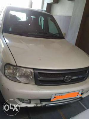  Tata Safari top model diesel in very good condition