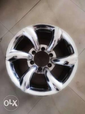 16" alloy wheels 5 piece