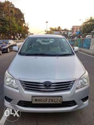 Toyota Innova 2.5 G 8 Str Bs-iii, , Diesel