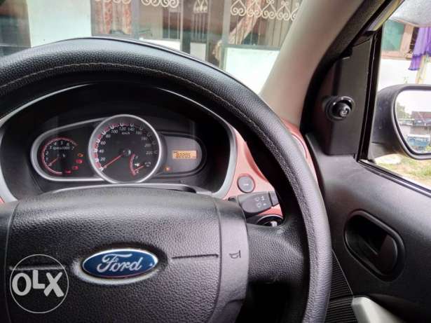 Ford Figo petrol  Kms  year, centre lock,ABS,well