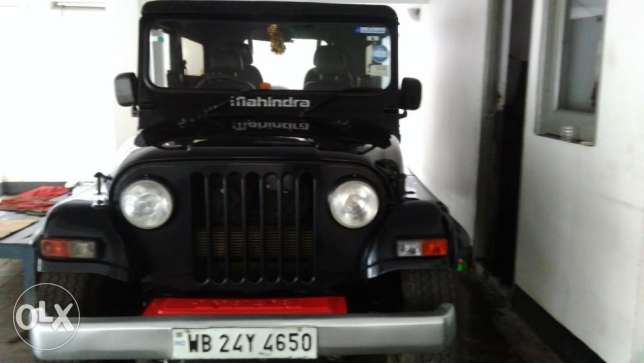 Lady driven mahindra thar  crde 4#4 with ac /power