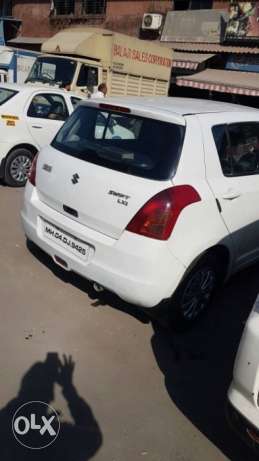  Maruti Suzuki Swift petrol  Kms