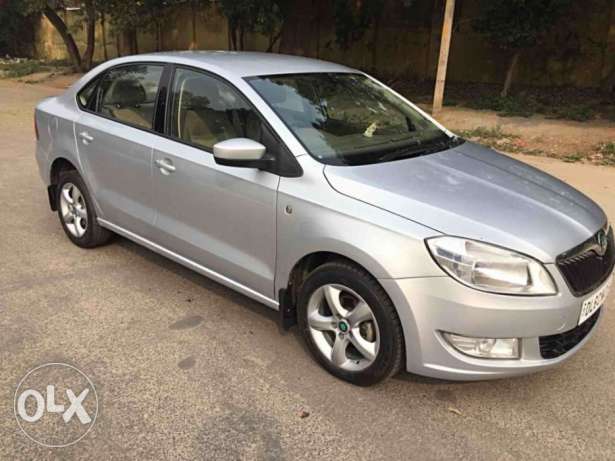 Skoda Rapid Elegance 1.6 Tdi Cr Mt, , Diesel