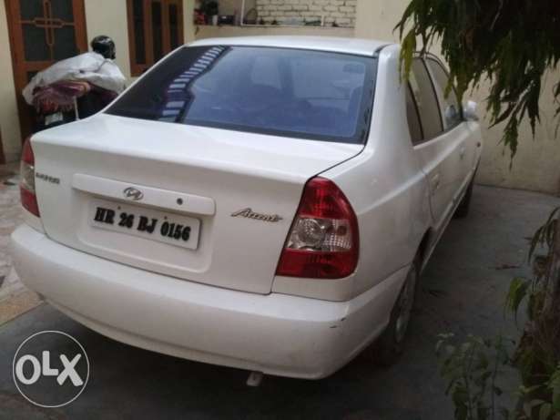  Hyundai Accent petrol  Kms