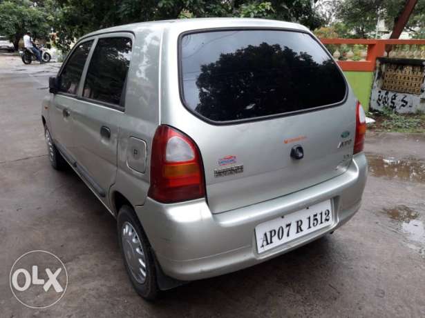 Maruti alto lx. (9.6.l.8.o.7.l.l.6.7)