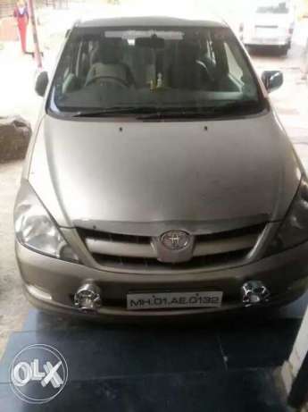  Toyota Innova diesel  Kms