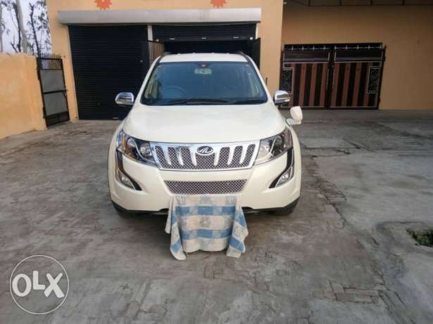  Mahindra Xuv500 diesel  Kms