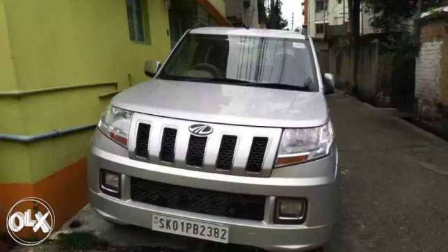 Dec  Mahindra TUV 300 diesel  Kms almost new