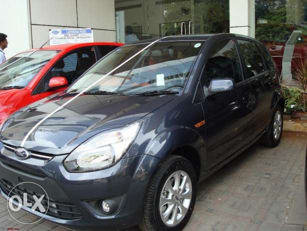 Ford Figo  zxi with rear parking sensor