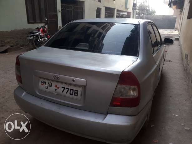  Hyundai Accent cng  Kms