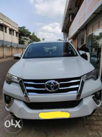 Toyota Fortuner diesel 2.8 4x4 Automatic  Kms  year