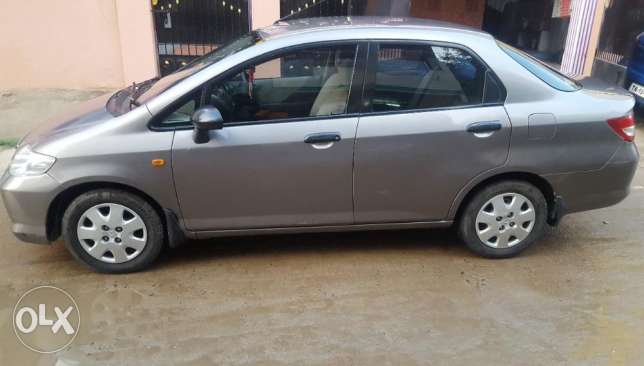 Honda City  EXI  kms in great working